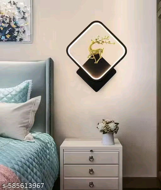 Lumina Wallchiere Wall Lamp With Bulb